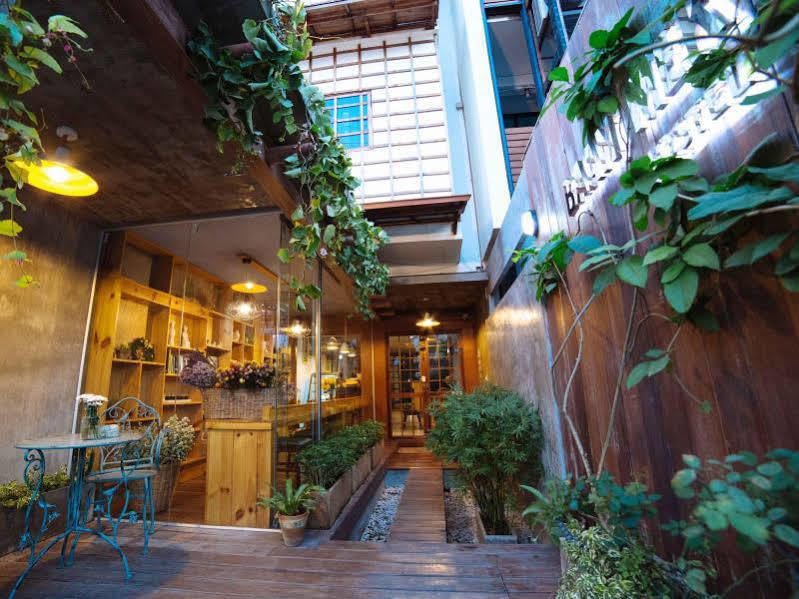 Baan Mek Hostel Chiang Mai Exterior photo